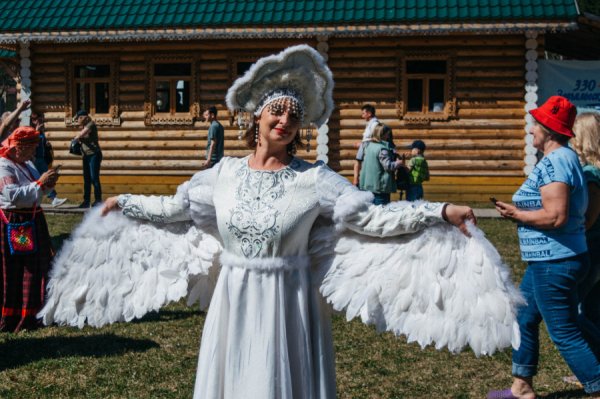 Радость для глаз и желудка. Что готовят к юбилейному «Цветению маральника» на Бирюзовой Катуни